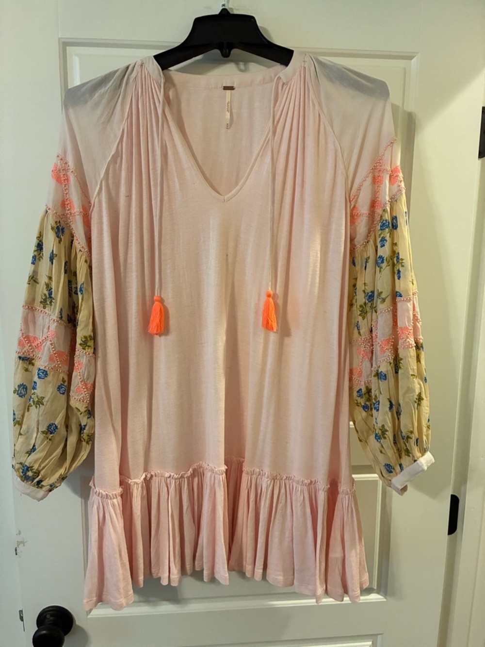 Free People Blush Pink Linen-Blend Top with Cream Tag